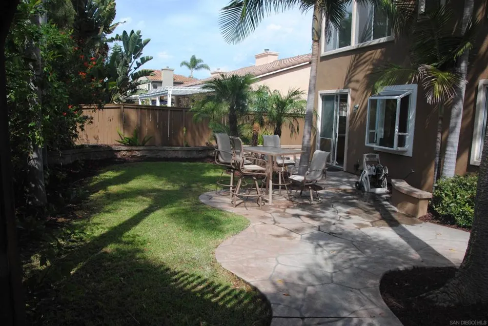 5285 Milton Carlsbad, CA 92008