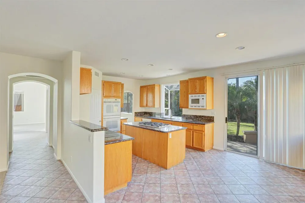 5285 Milton Carlsbad, CA 92008