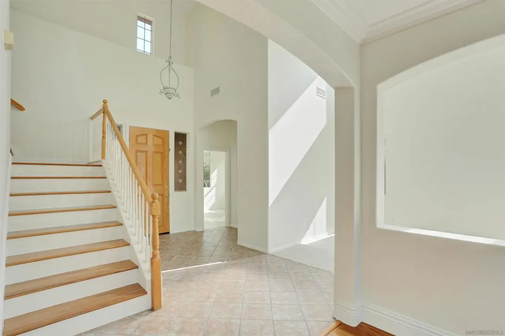 5285 Milton Carlsbad, CA 92008