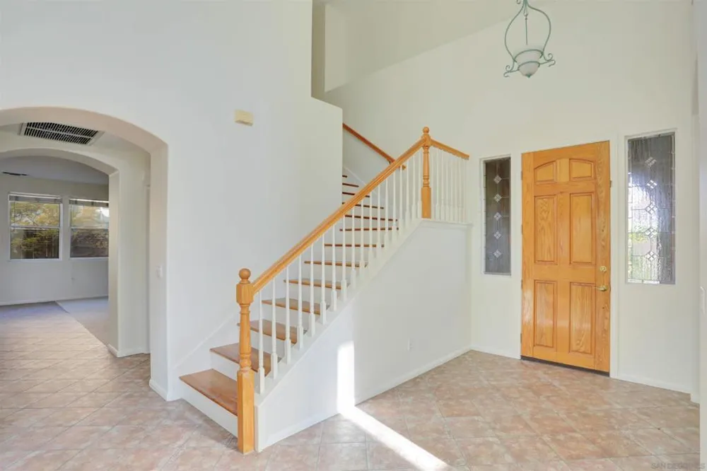 5285 Milton Carlsbad, CA 92008