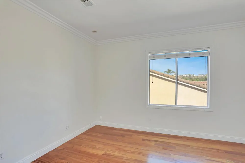 5285 Milton Carlsbad, CA 92008