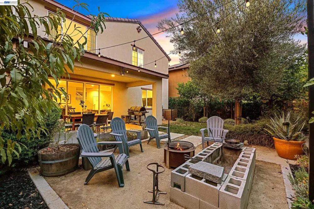 6460 Godani St Gilroy, CA 95020