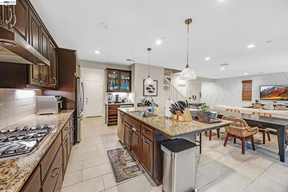 6460 Godani St Gilroy, CA 95020