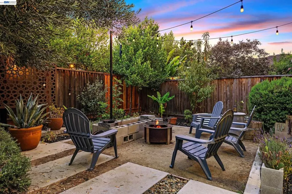 6460 Godani St Gilroy, CA 95020