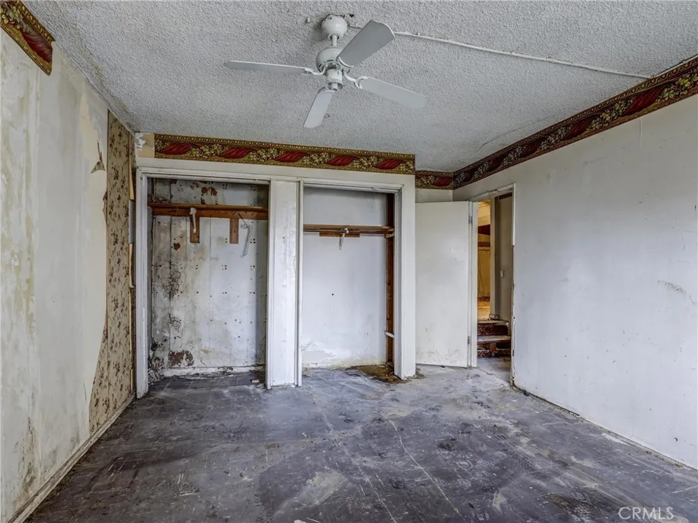 807 E Laurel Compton, CA 90221