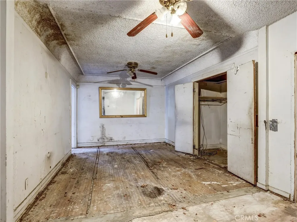 807 E Laurel Compton, CA 90221