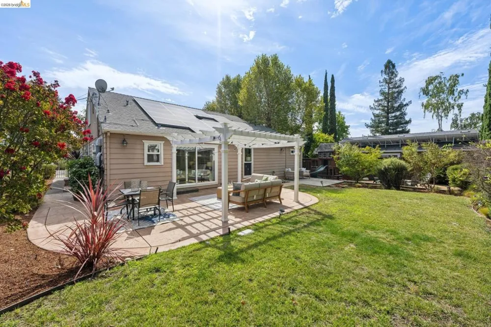 2151 Pleasant Hill Rd Pleasant Hill, CA 94523