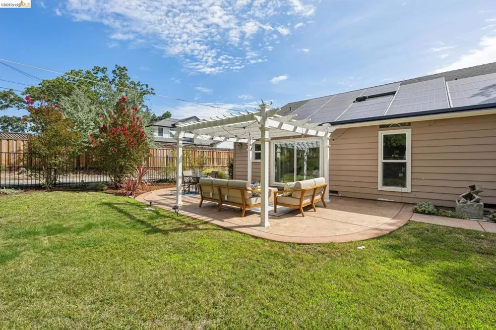 2151 Pleasant Hill Rd Pleasant Hill, CA 94523