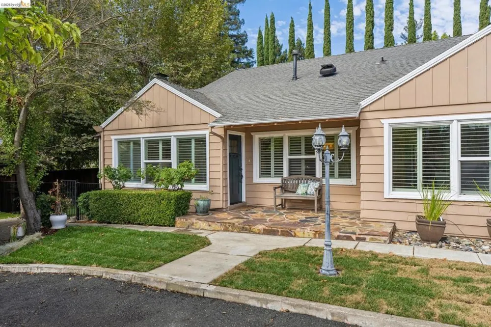 2151 Pleasant Hill Rd Pleasant Hill, CA 94523