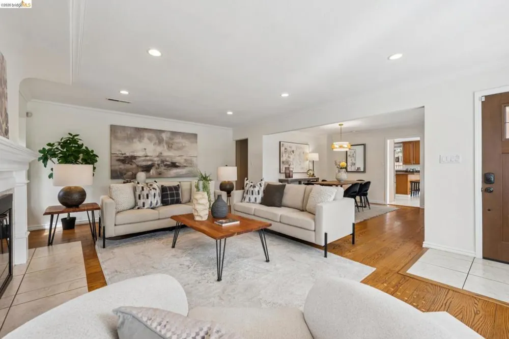 2151 Pleasant Hill Rd Pleasant Hill, CA 94523