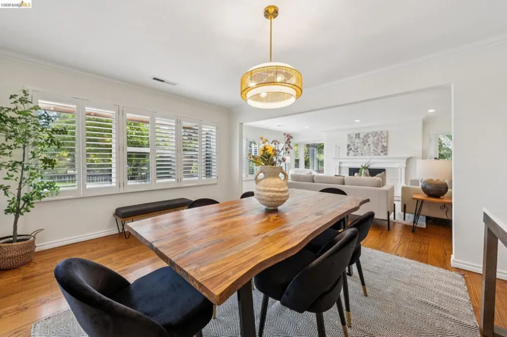2151 Pleasant Hill Rd Pleasant Hill, CA 94523