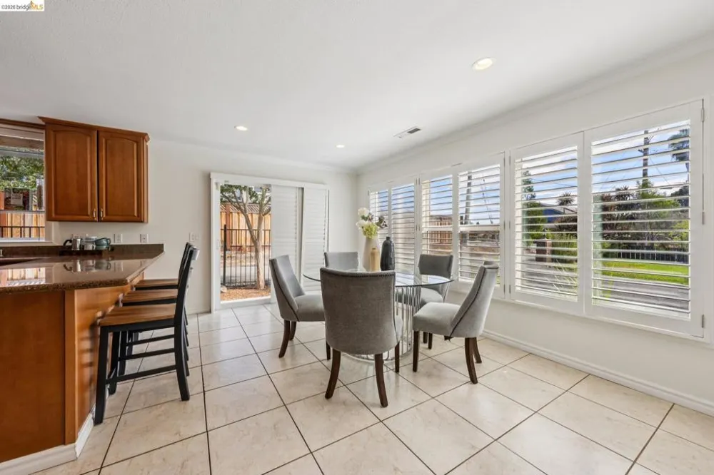 2151 Pleasant Hill Rd Pleasant Hill, CA 94523