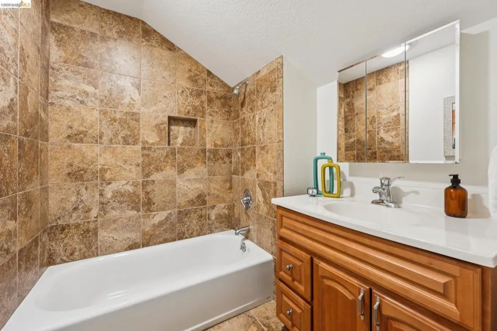 2151 Pleasant Hill Rd Pleasant Hill, CA 94523
