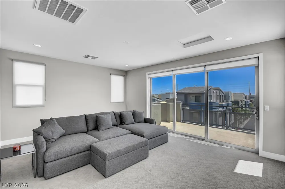 1253 Cloud Tower Street #102 Las Vegas, NV 89135