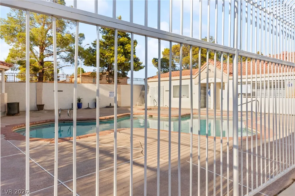 6905 Coral Rock Drive Las Vegas, NV 89108