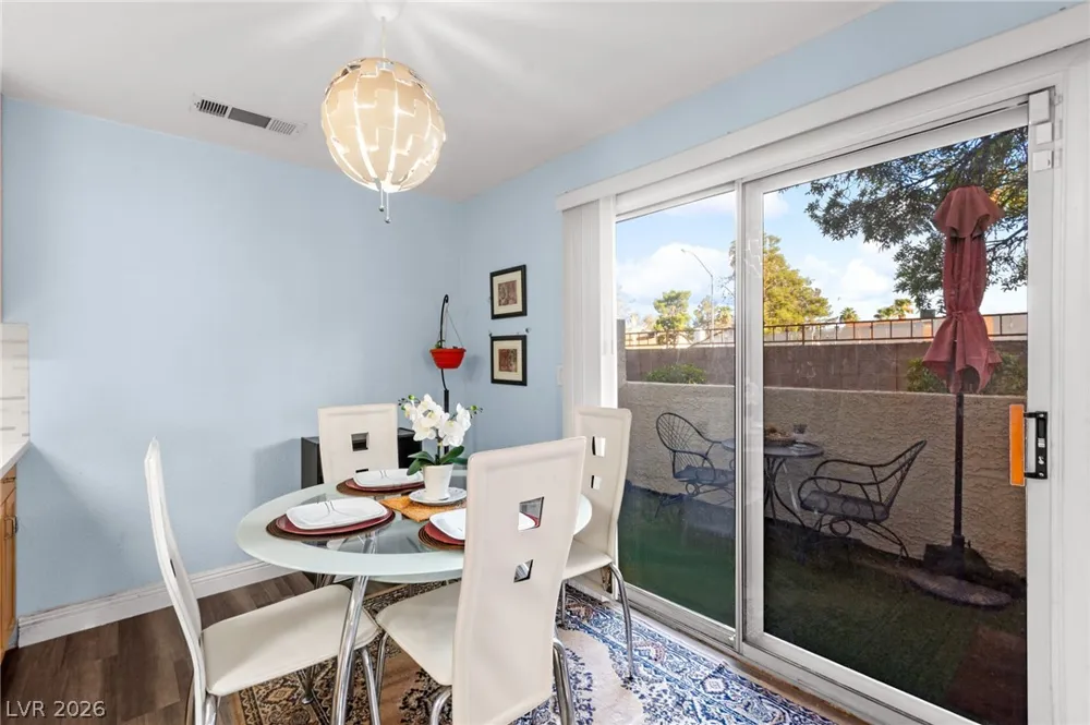 6905 Coral Rock Drive Las Vegas, NV 89108