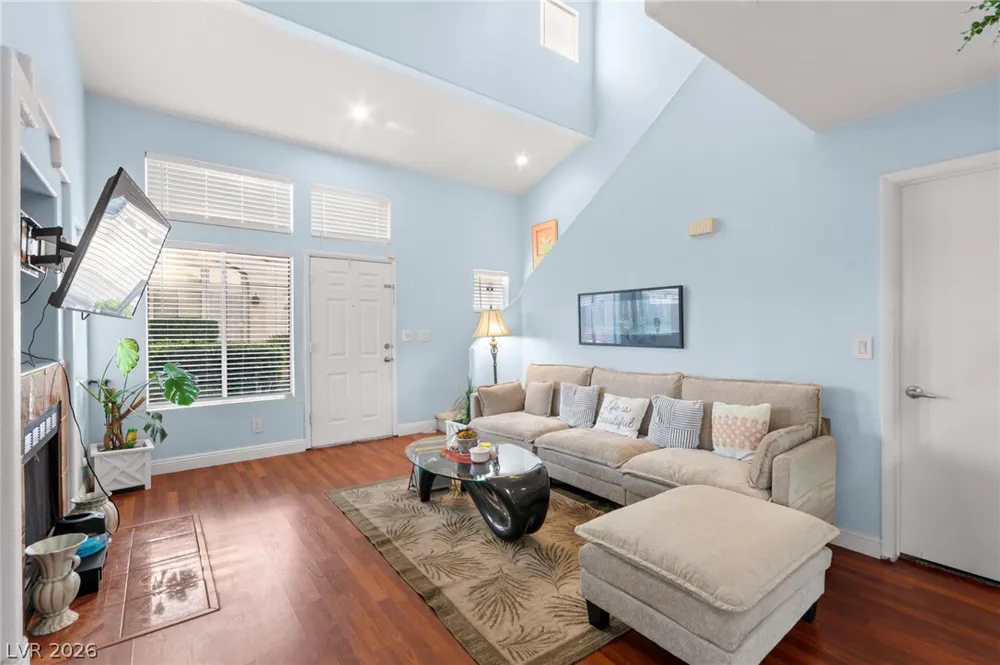 6905 Coral Rock Drive Las Vegas, NV 89108