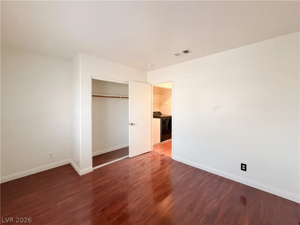 5608 Scottyboy Drive Las Vegas, NV 89113
