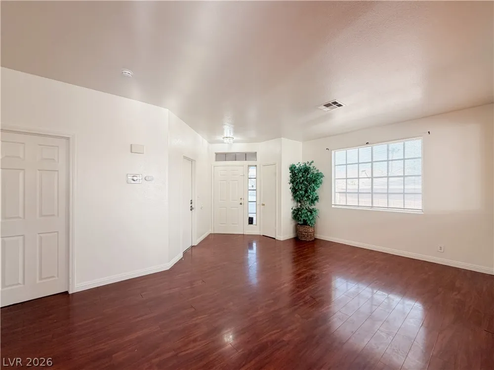 5608 Scottyboy Drive Las Vegas, NV 89113