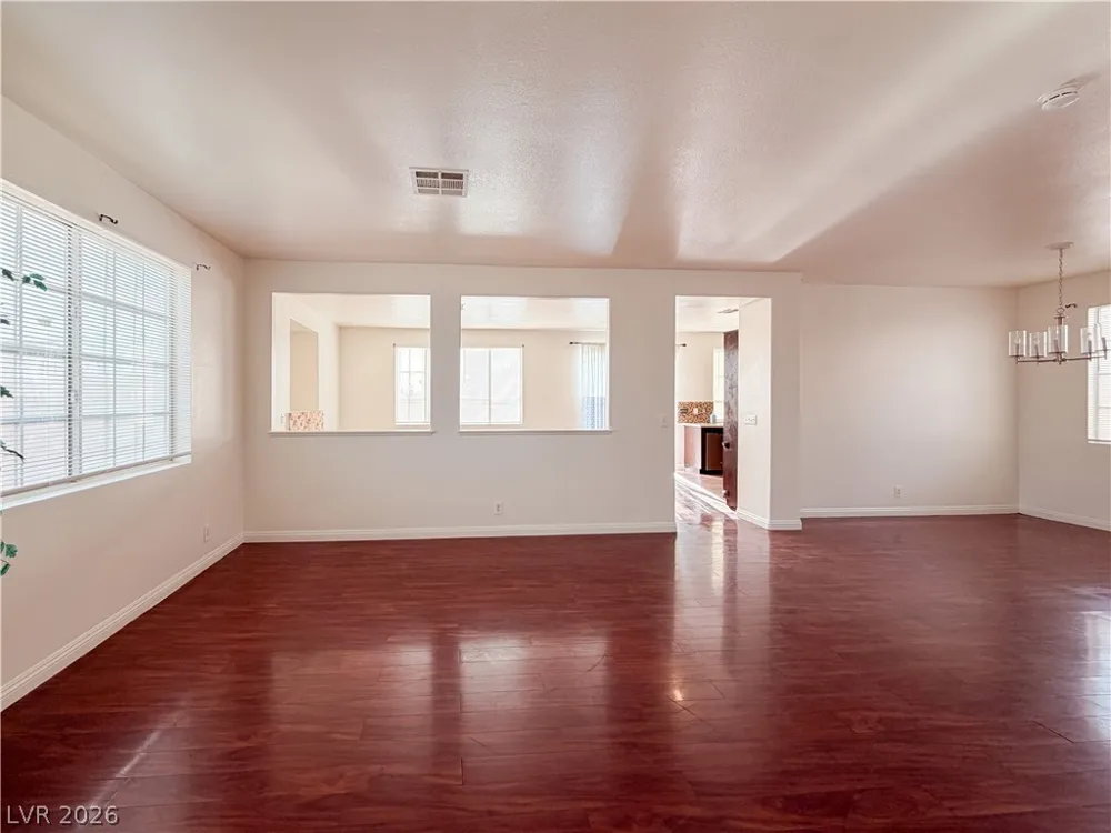 5608 Scottyboy Drive Las Vegas, NV 89113