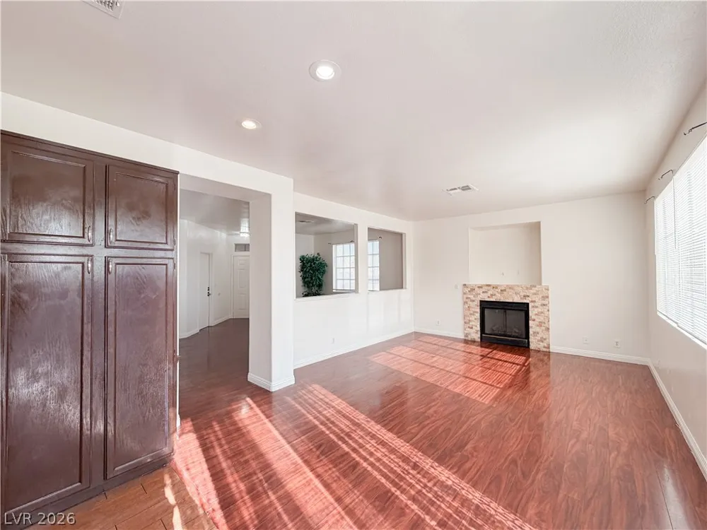 5608 Scottyboy Drive Las Vegas, NV 89113