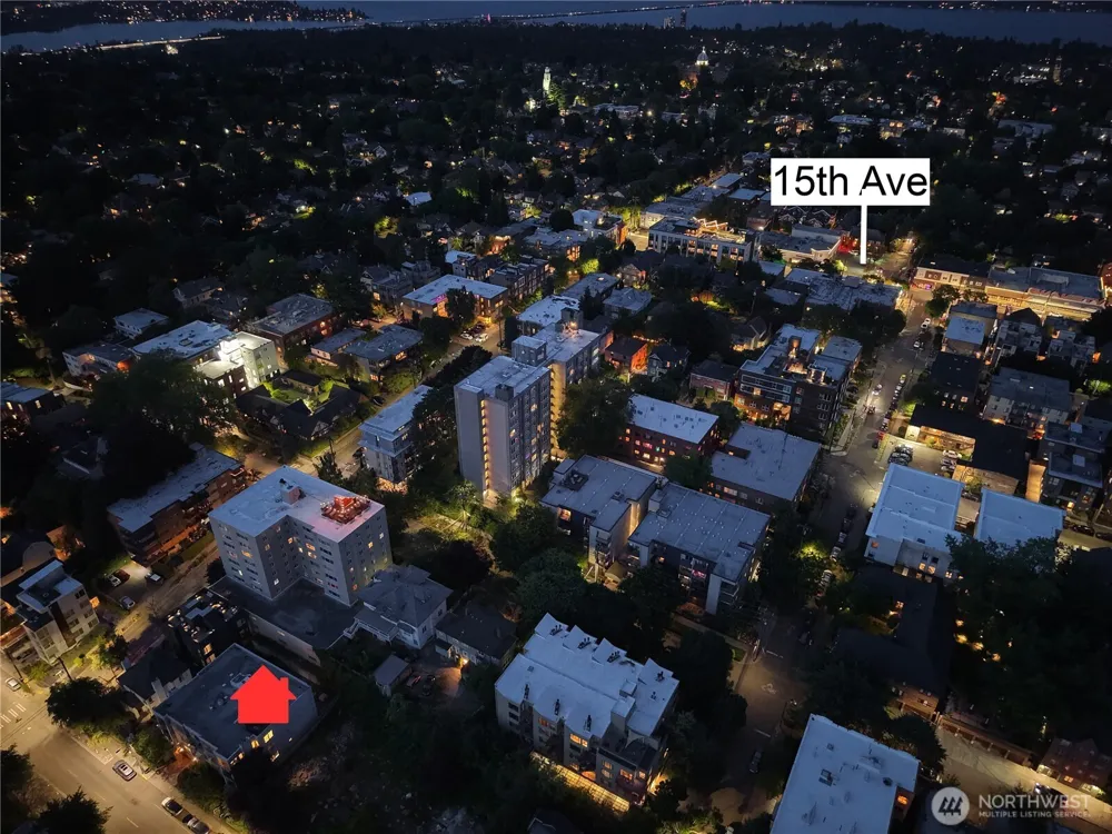 524 12th Avenue E #301 Seattle, WA 98102