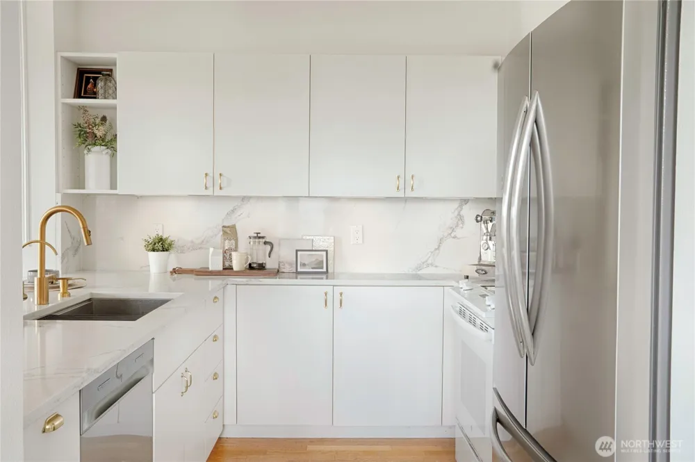 524 12th Avenue E #301 Seattle, WA 98102
