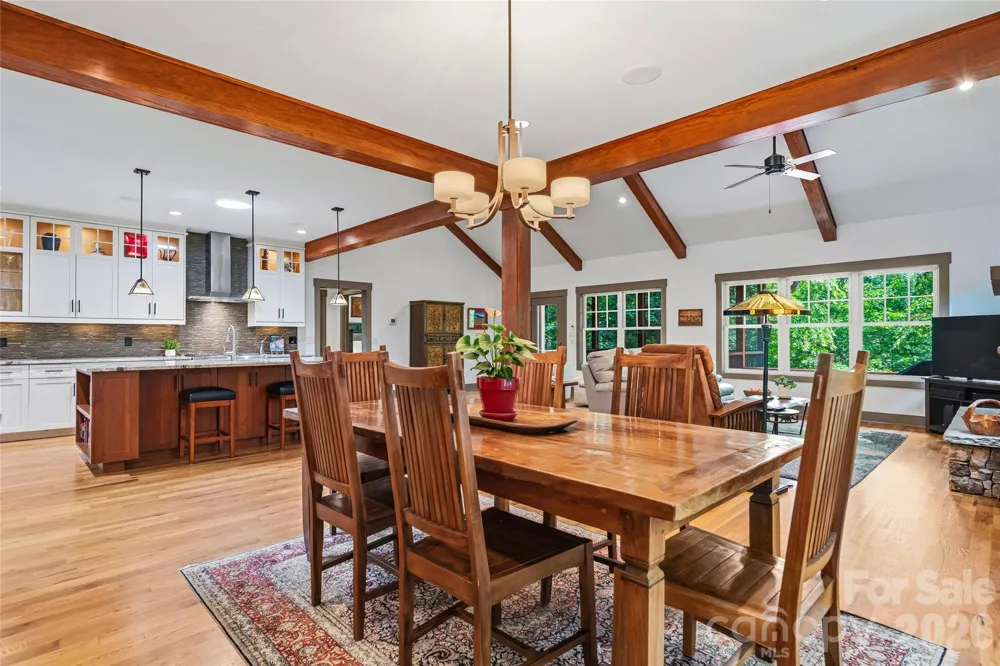 15 E Owl Creek Lane Fairview, NC 28730