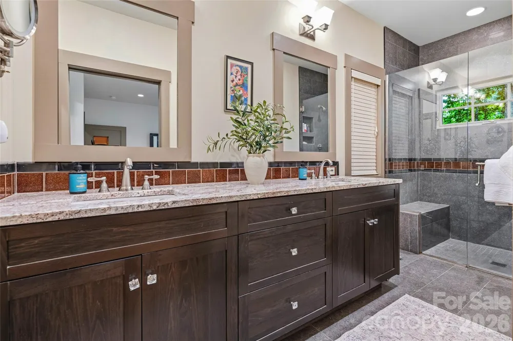 15 E Owl Creek Lane Fairview, NC 28730