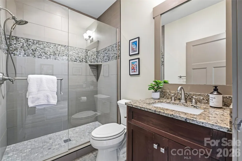 15 E Owl Creek Lane Fairview, NC 28730