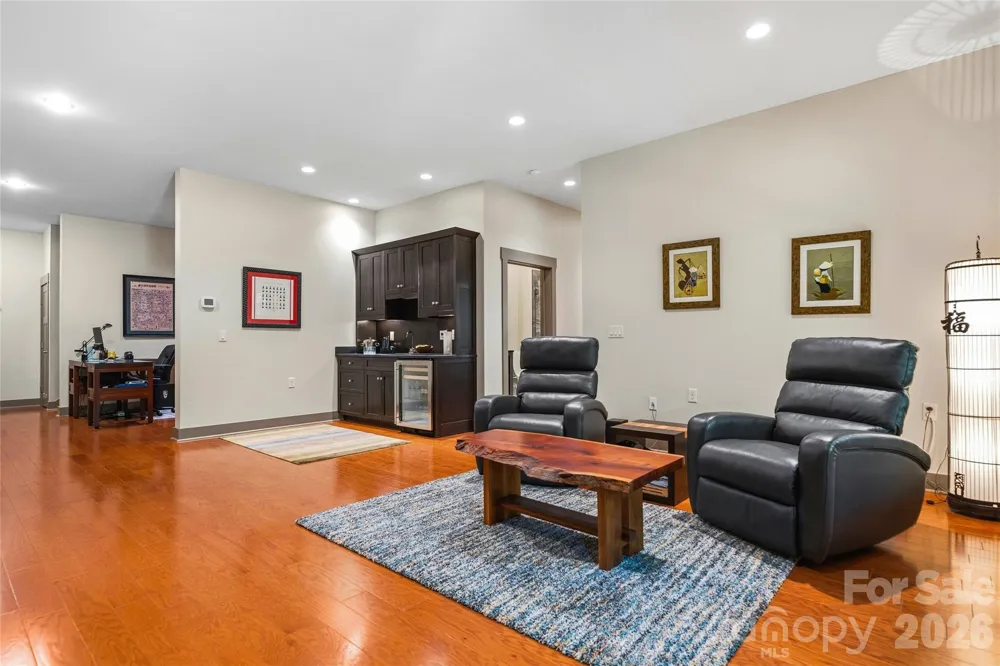 15 E Owl Creek Lane Fairview, NC 28730