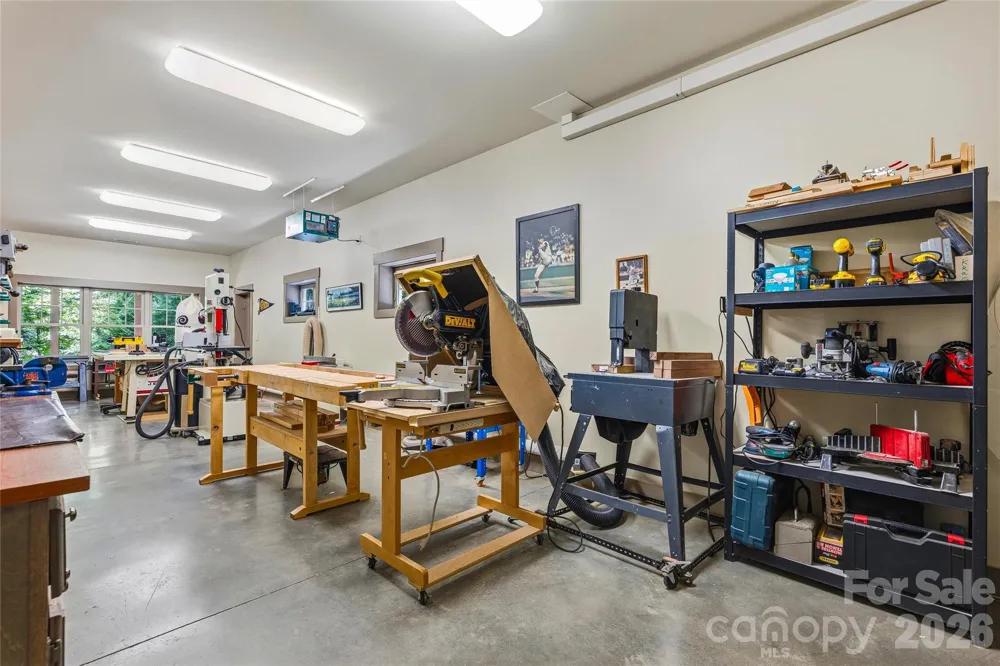15 E Owl Creek Lane Fairview, NC 28730