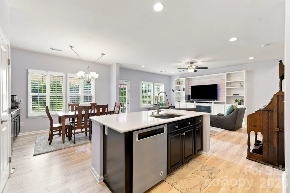 3610 Dolly Madison Road Charlotte, NC 28208