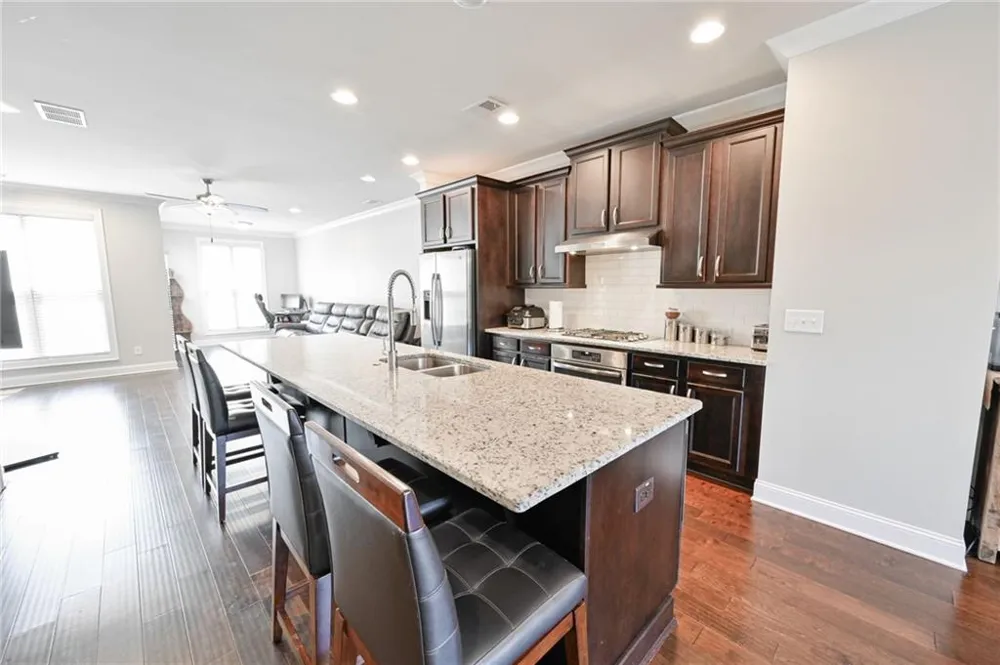 2177 Parkside Glen View Duluth, GA 30097