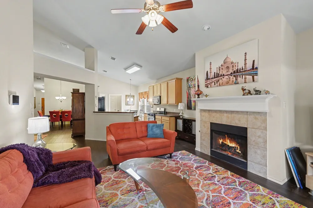 5896 Vista Heights Lane Grand Prairie, TX 75052