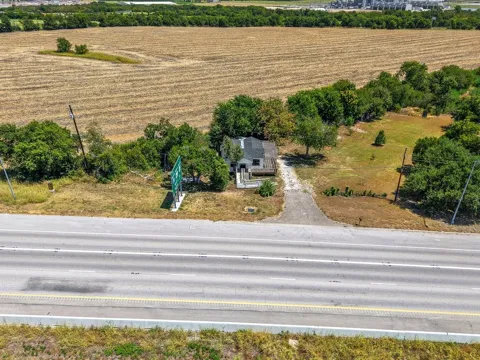 2500 E Highway 36