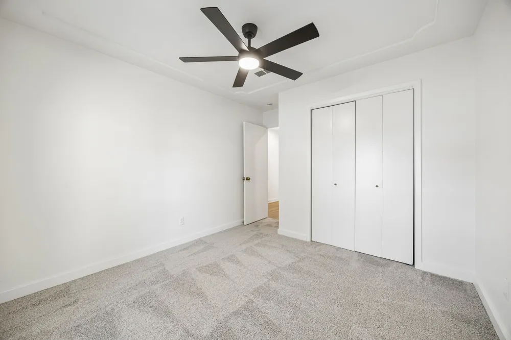 453 Edwards Drive Saginaw, TX 76179