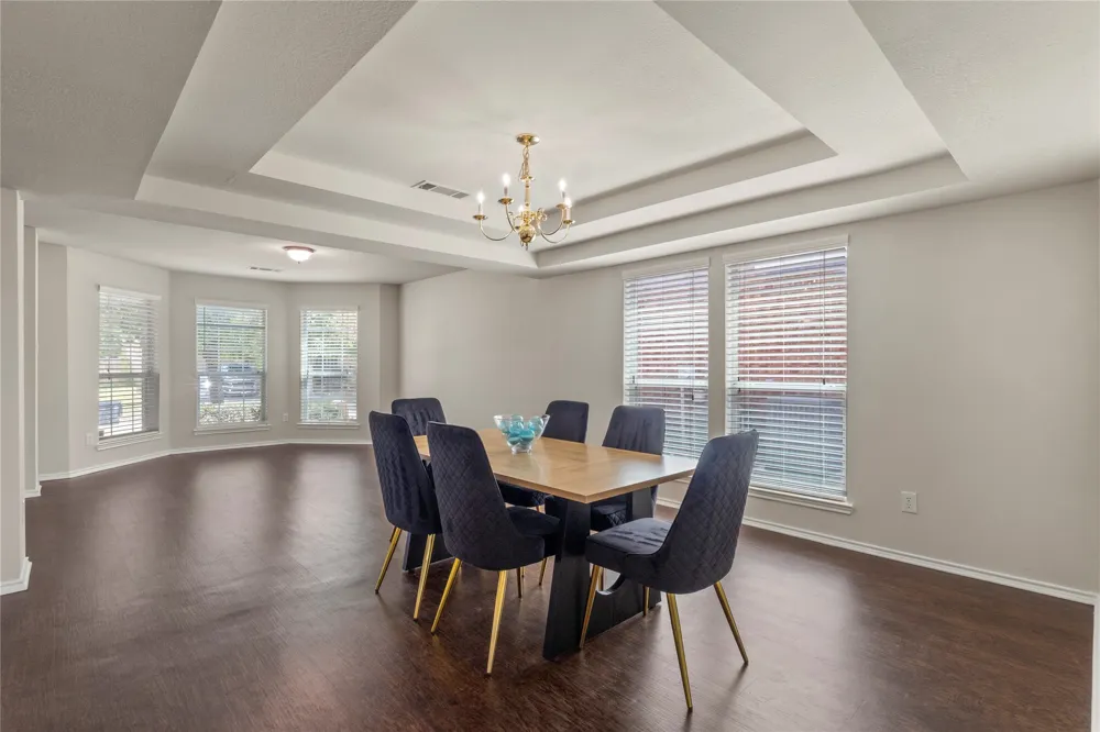 7100 Livingston Drive Denton, TX 76210