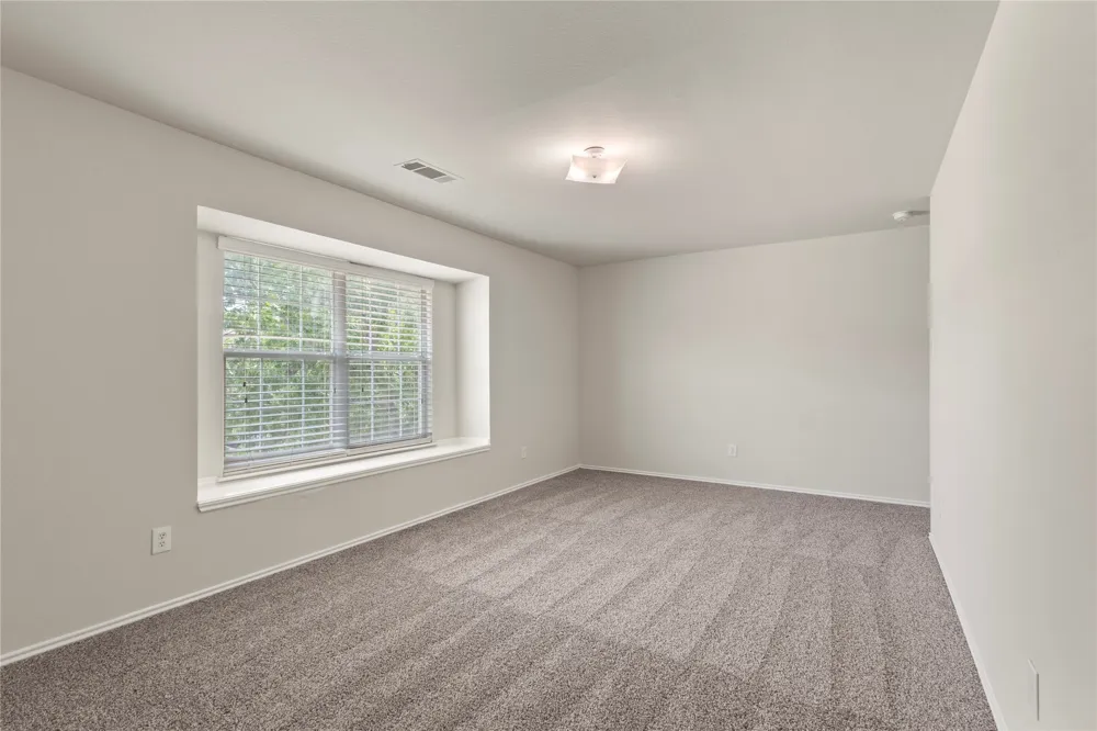 7100 Livingston Drive Denton, TX 76210