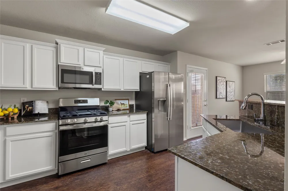 7100 Livingston Drive Denton, TX 76210
