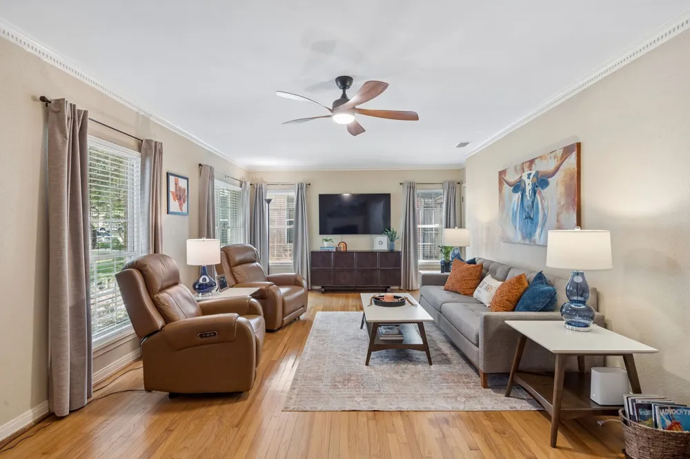 1147 Windomere Avenue Dallas, TX 75208