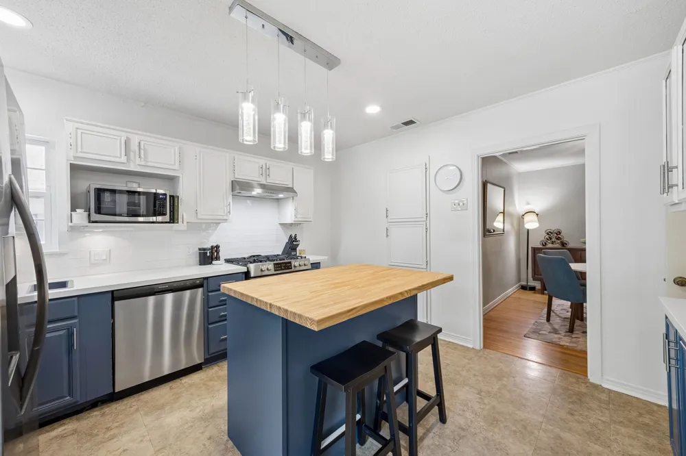 1147 Windomere Avenue Dallas, TX 75208