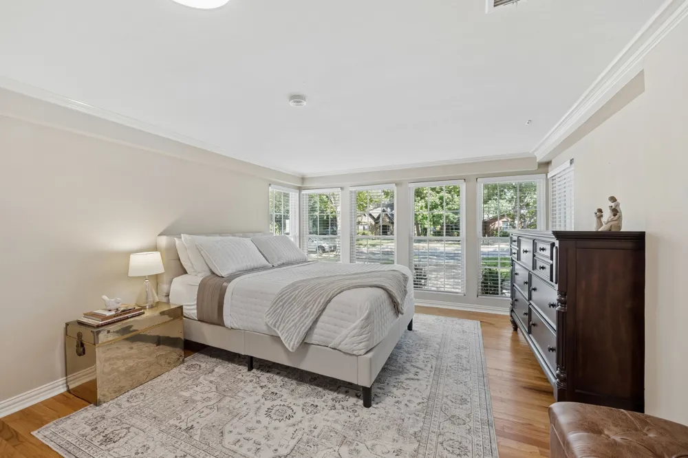 1147 Windomere Avenue Dallas, TX 75208