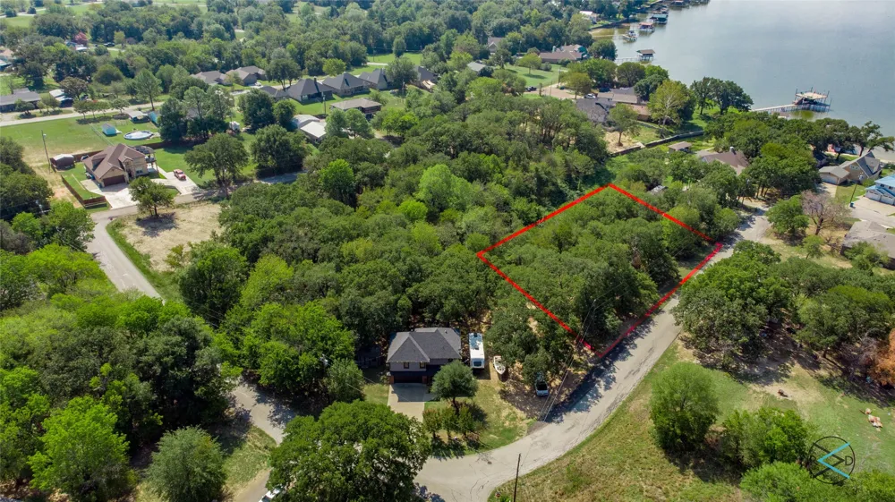 Bay Court Gun Barrel City, TX 75156