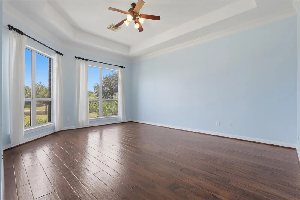 1906 Lake Grayson Drive Katy, TX 77494