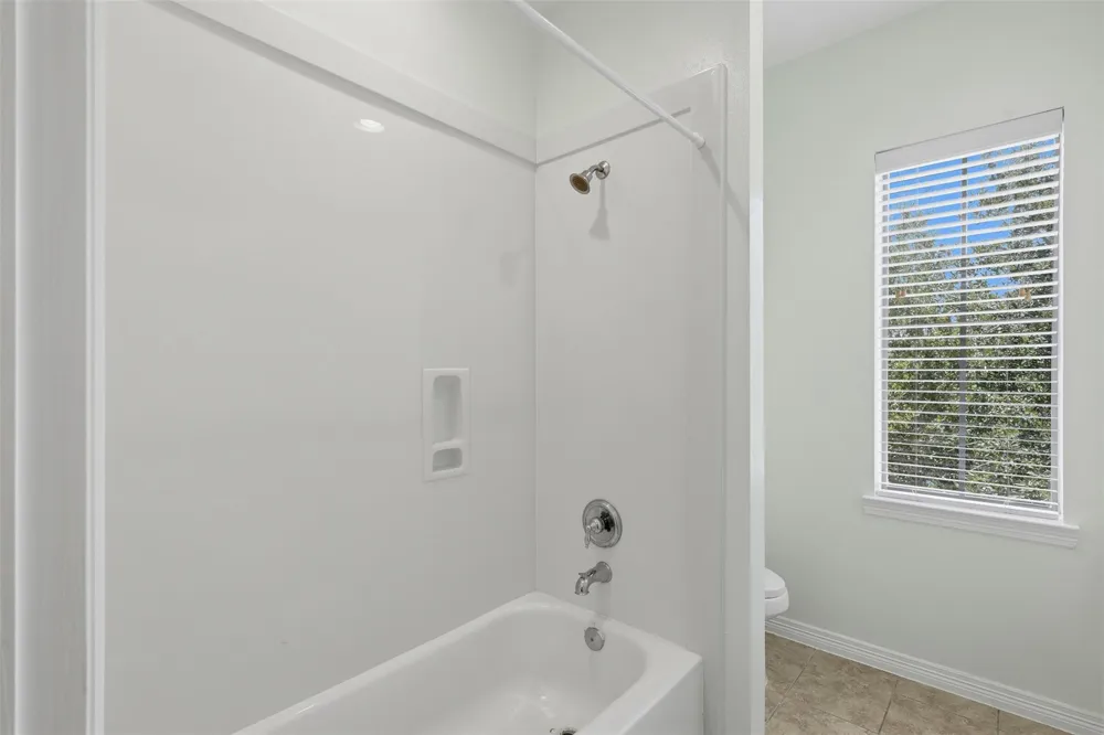1906 Lake Grayson Drive Katy, TX 77494