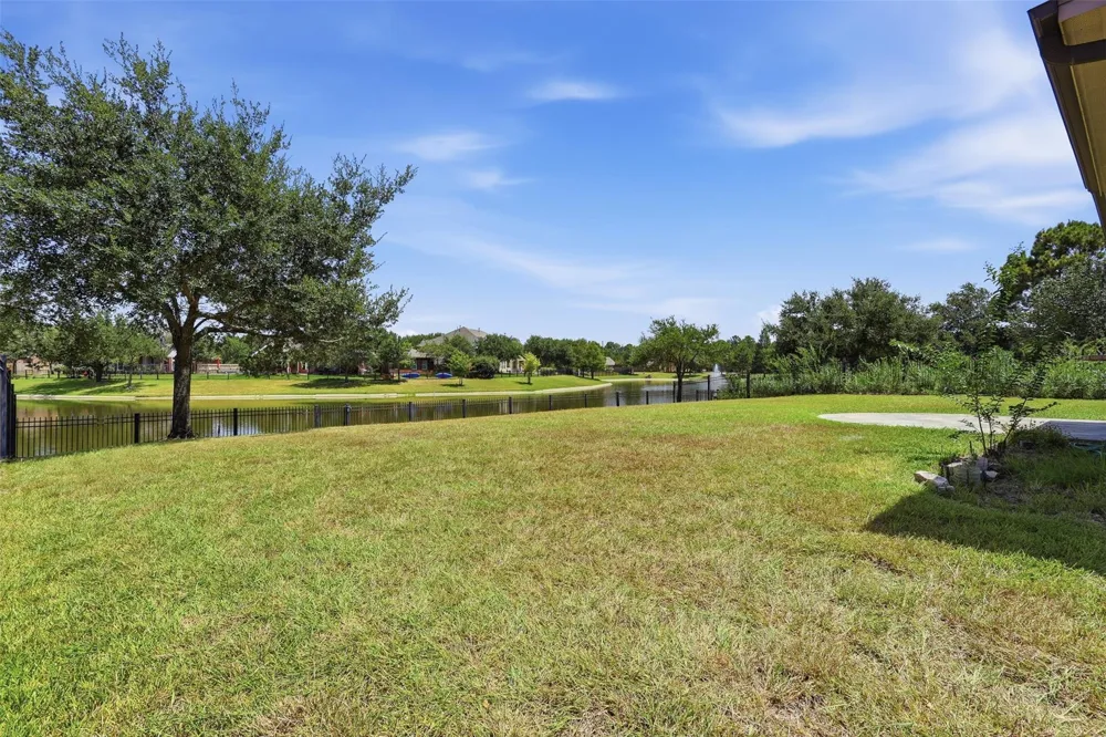1906 Lake Grayson Drive Katy, TX 77494