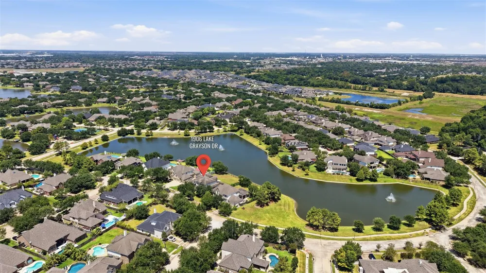 1906 Lake Grayson Drive Katy, TX 77494