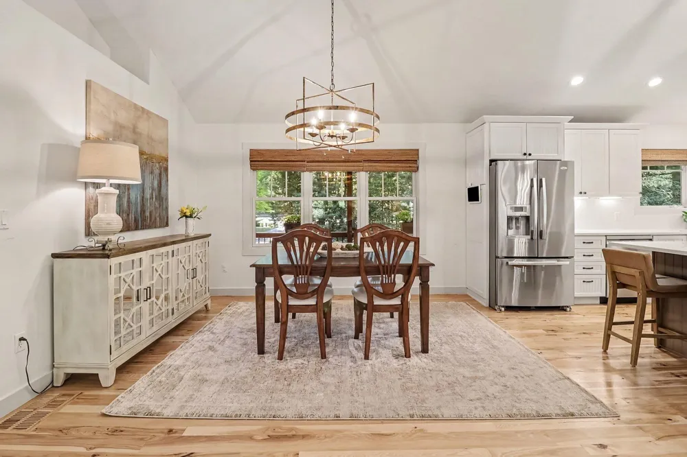 6550 W Forest Edge Drive Ludington, MI 49431