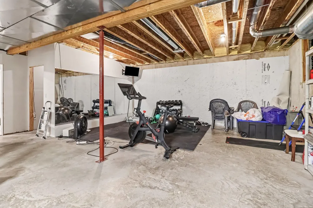 6550 W Forest Edge Drive Ludington, MI 49431